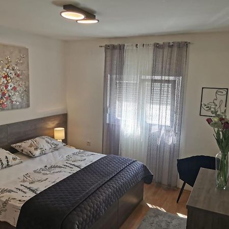 Ferienwohnung Apartman Maria, Ciovo Trogir Exterior foto
