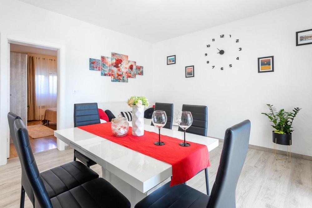 Ferienwohnung Apartman Maria, Ciovo Trogir Exterior foto
